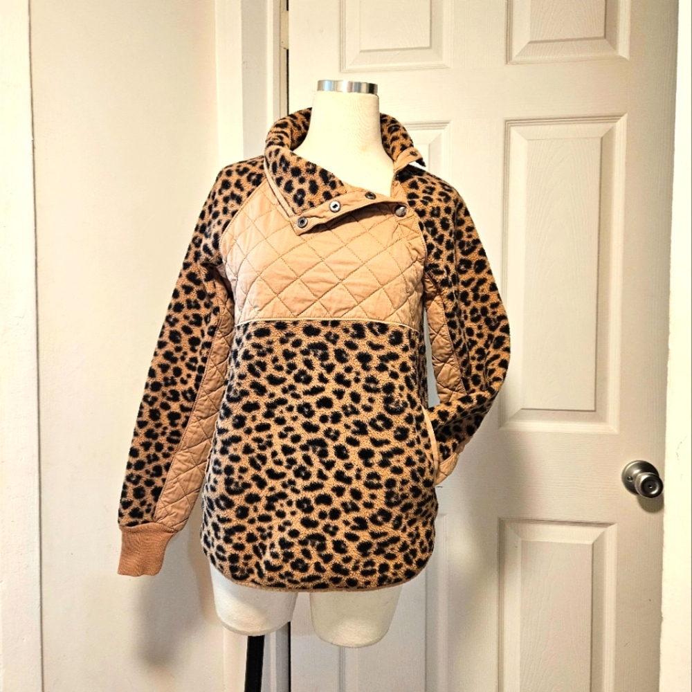 Abercrombie & Fitch Fleece Pull over.
